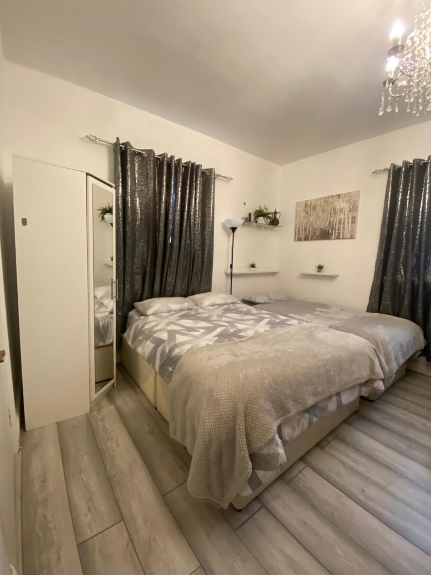 Da Giuseppe London Apartman Kültér fotó