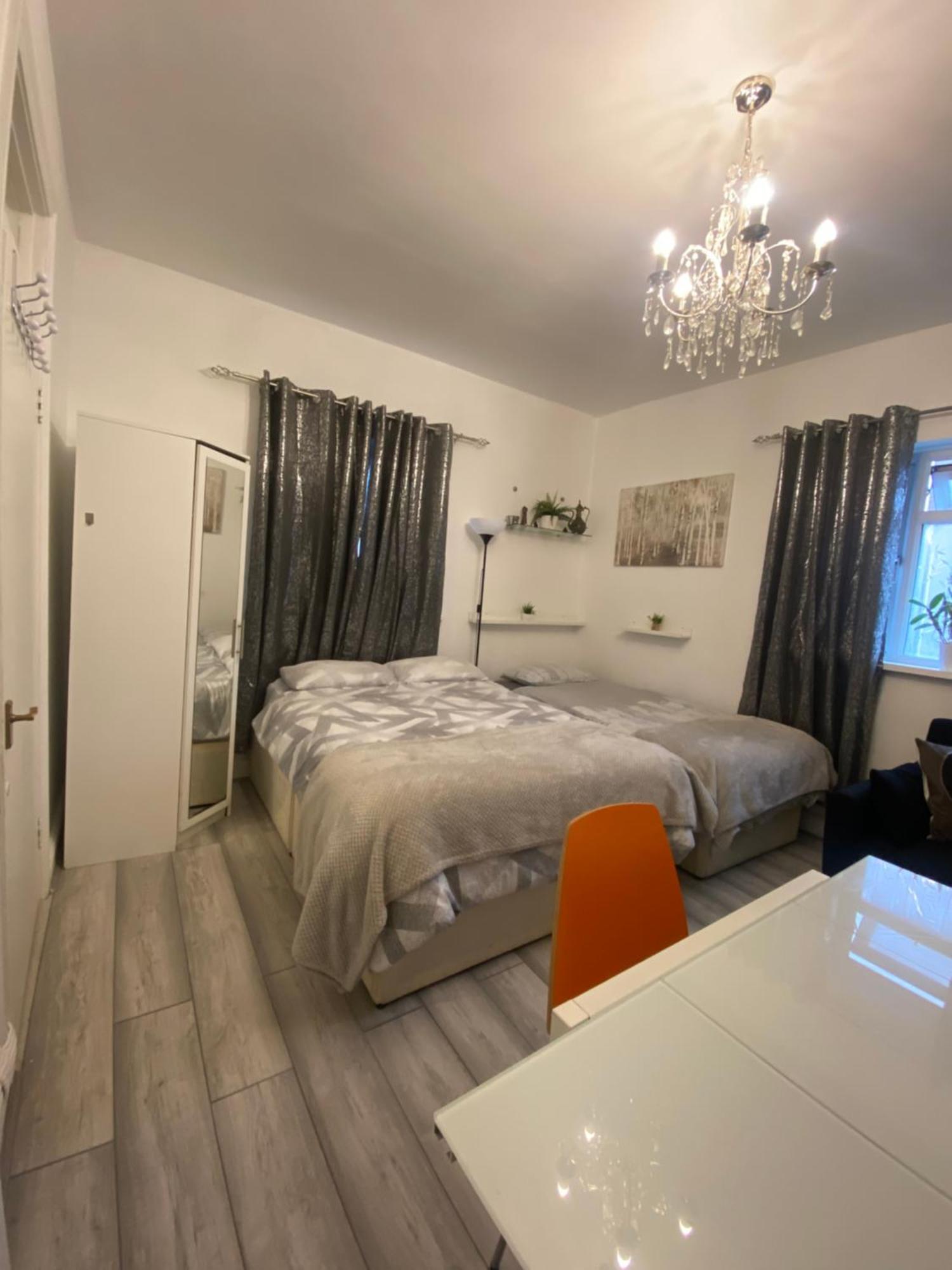 Da Giuseppe London Apartman Kültér fotó